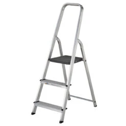Werner Atlas 3 Tread Stepladder